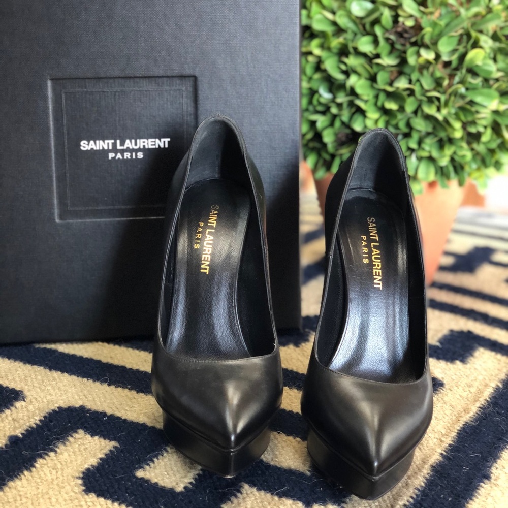 Saint Laurent Janis Pumps